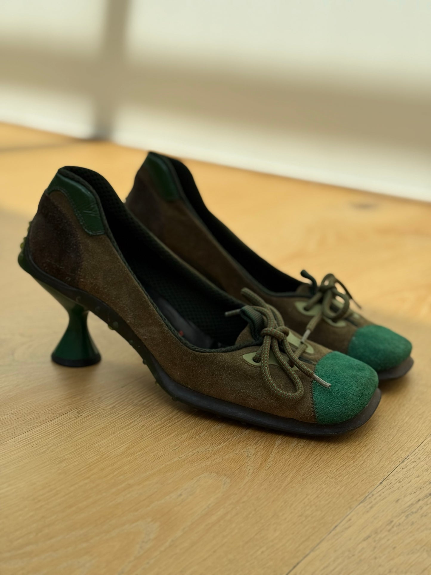 MIU MIU bubble vintage heels