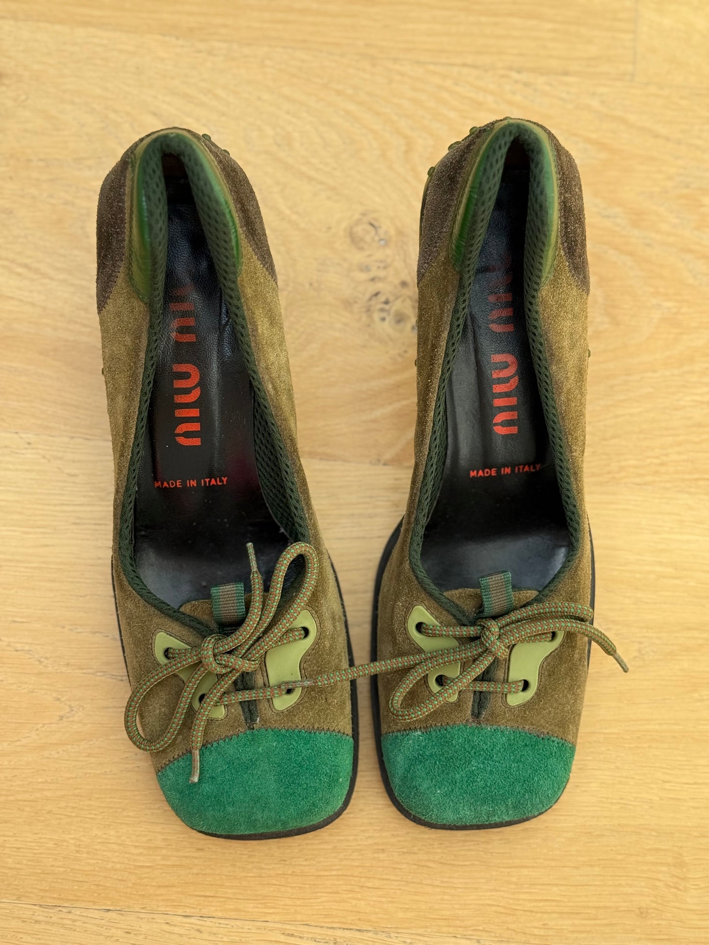 MIU MIU bubble vintage heels