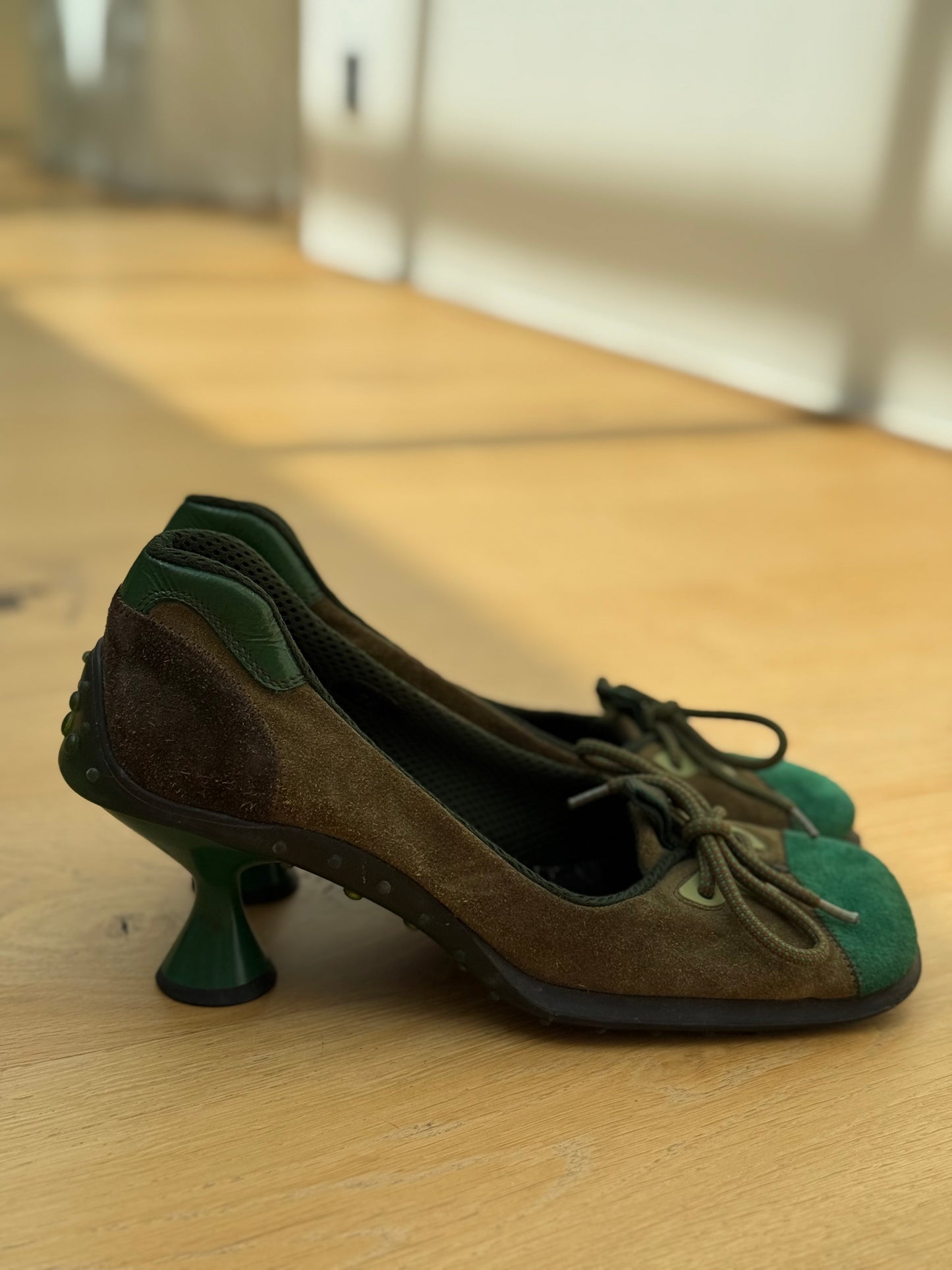 MIU MIU bubble vintage heels