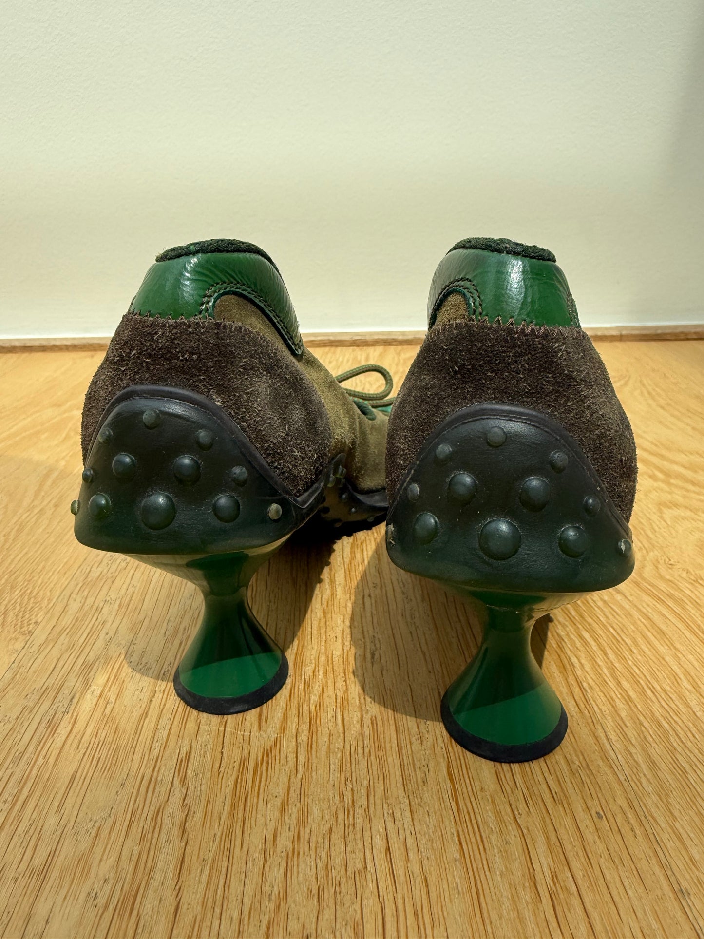 MIU MIU bubble vintage heels