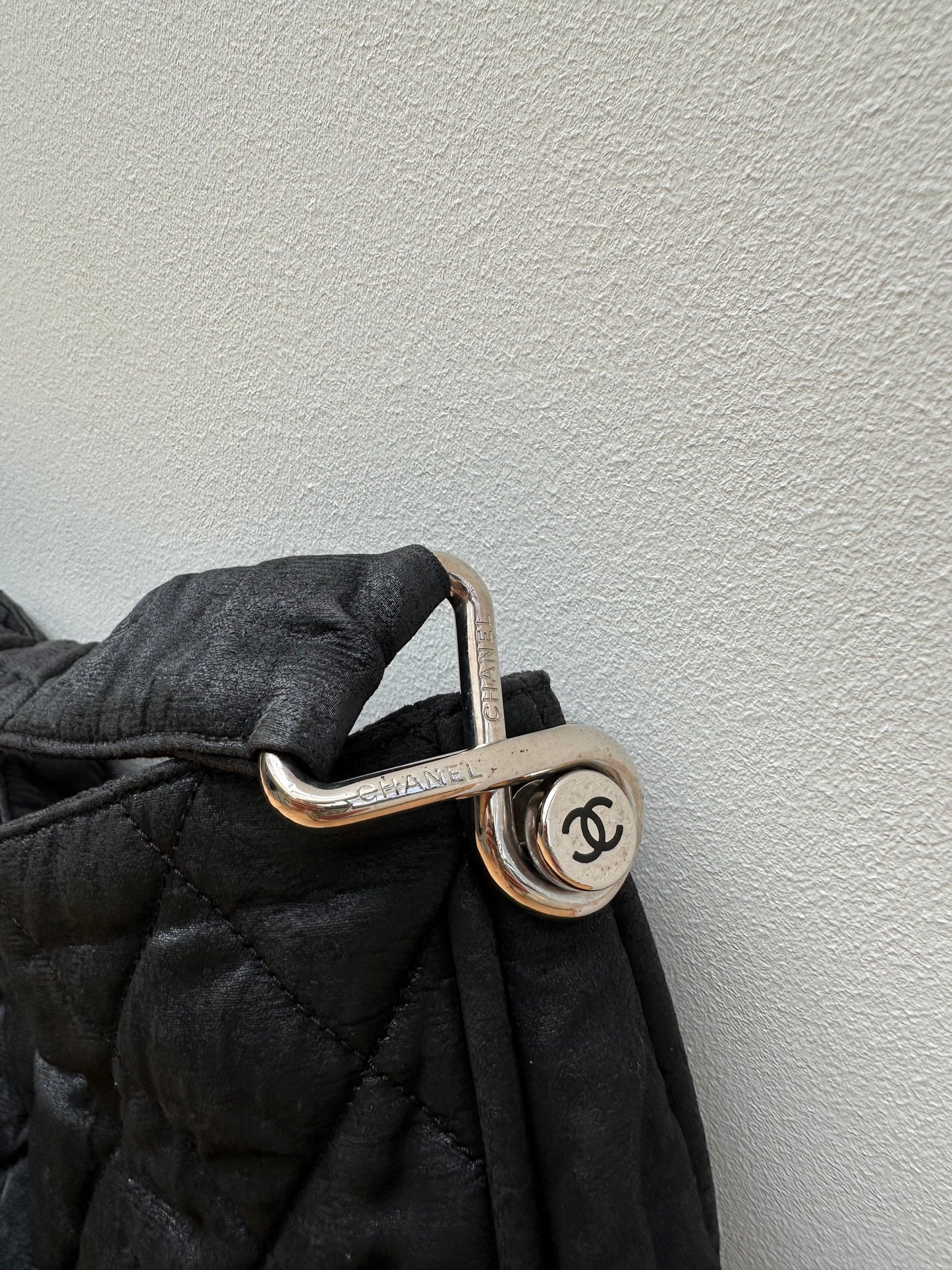 CHANEL vintage tote bag