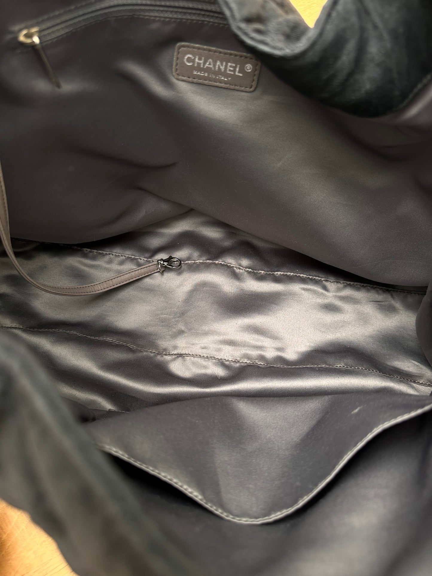 CHANEL vintage tote bag