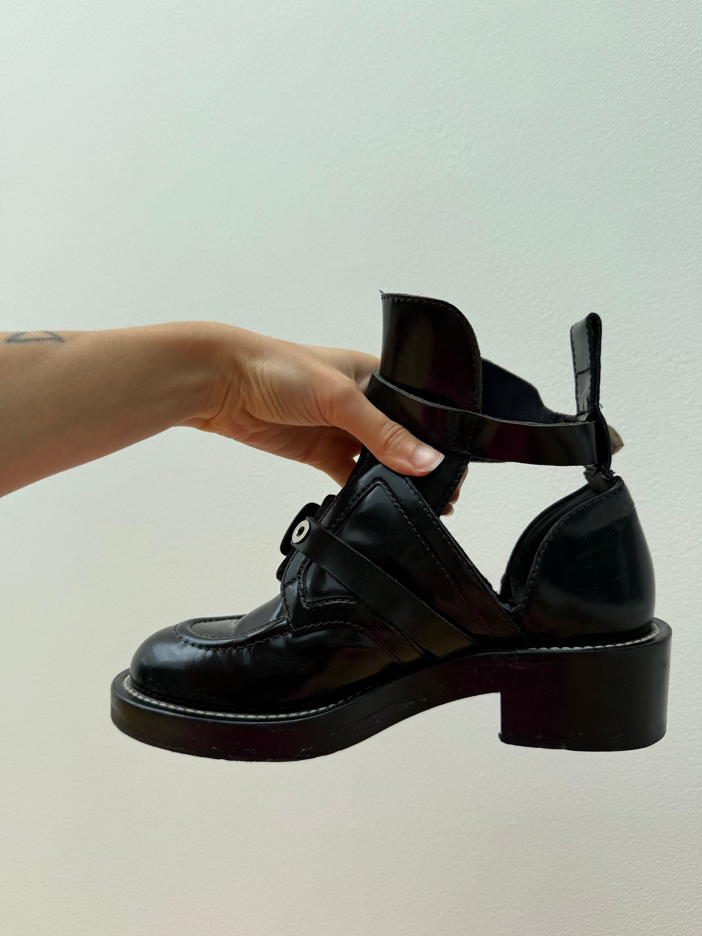BALENCIAGA ceinture boots