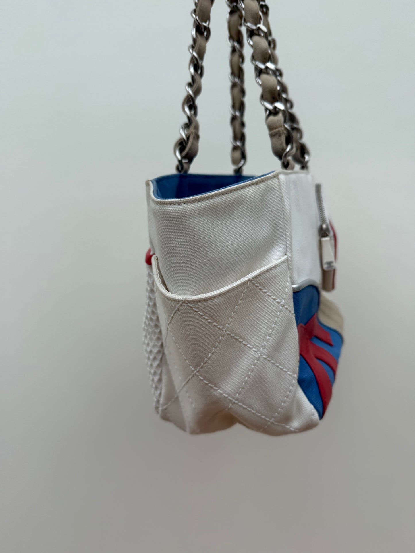 CHANEL vintage 5 red/blue bag