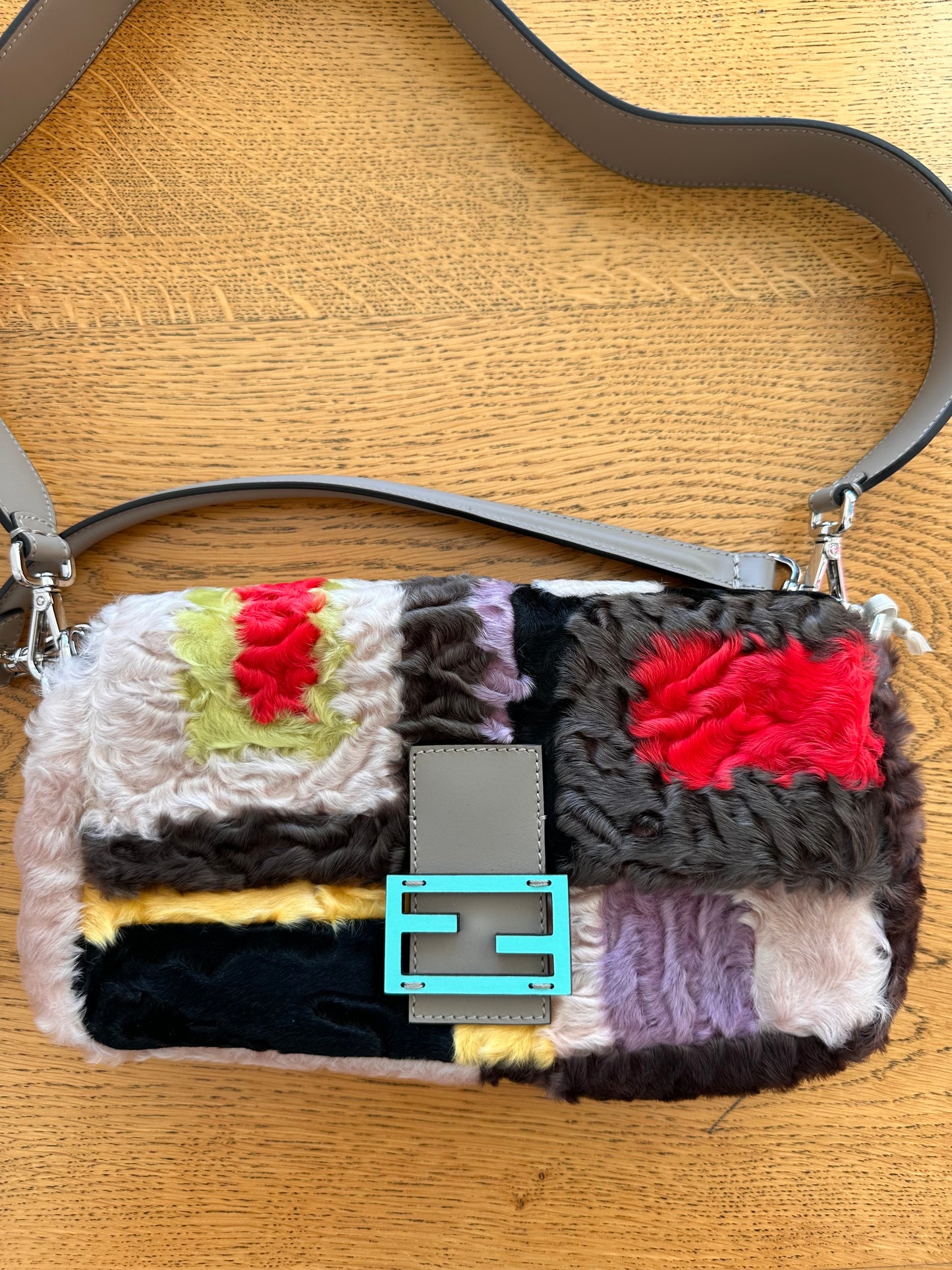FENDI re-edition baguette bag