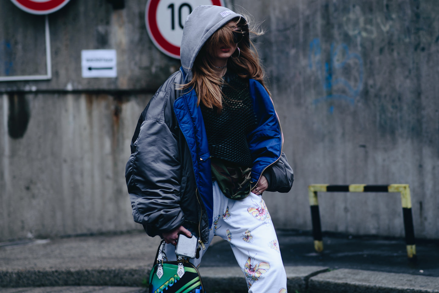 VETEMENTS 2017 reversible bomber jacket