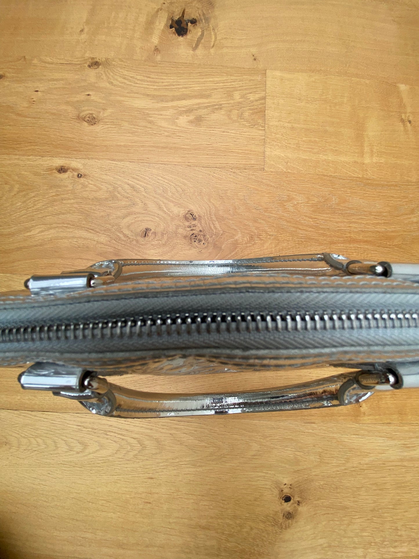 LOUIS VUITTON mirror lockit bag