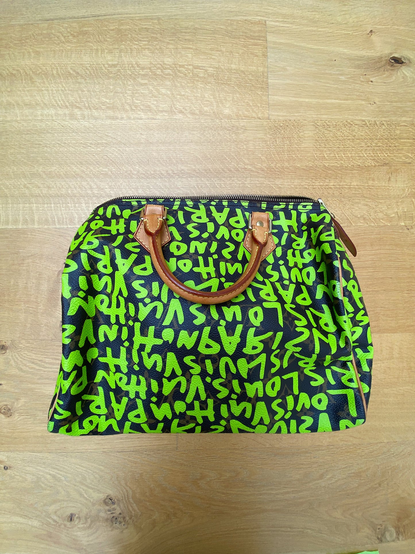 LOUIS VUITTON graffiti Stephen Sprouse bag