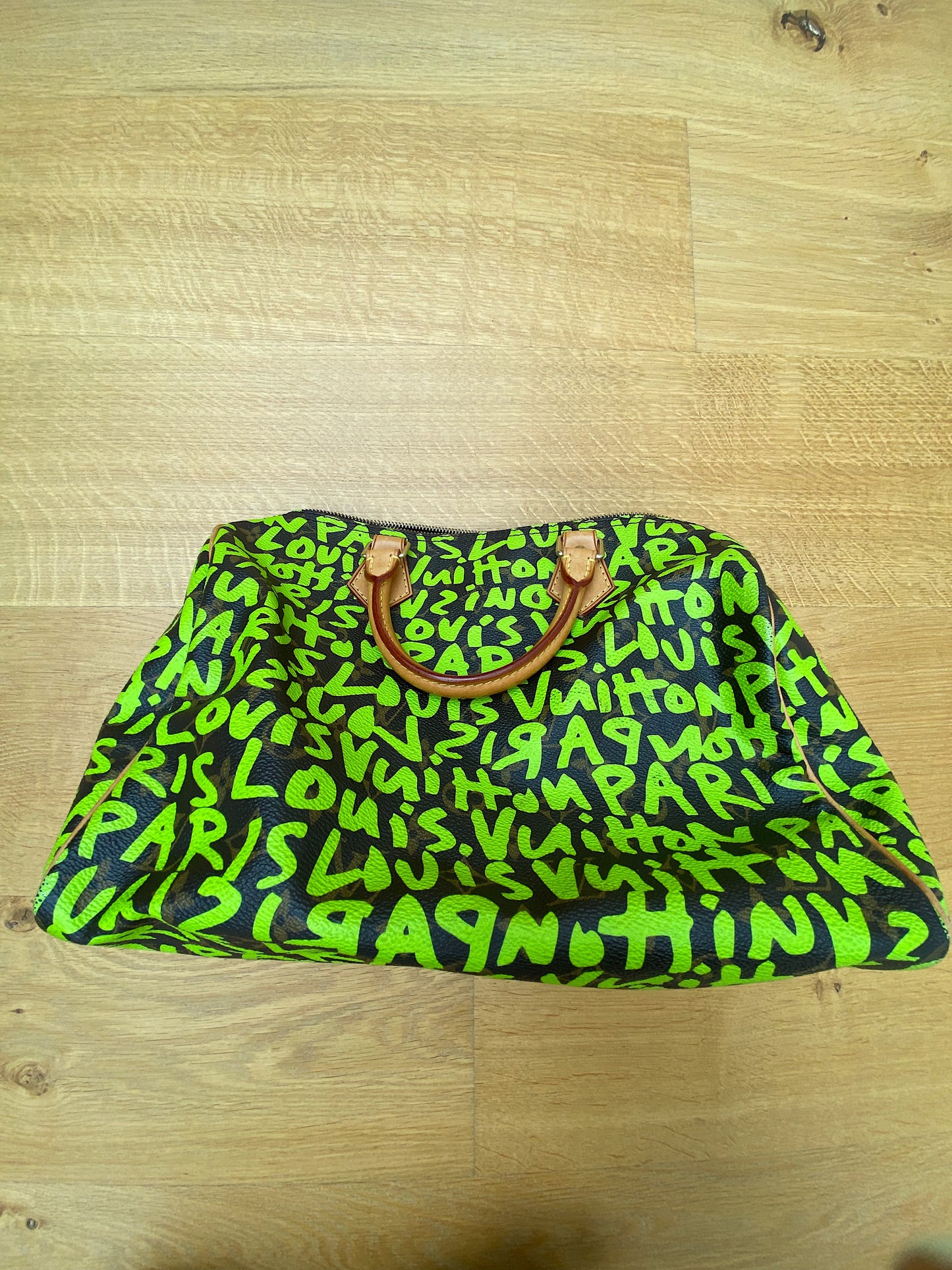 LOUIS VUITTON graffiti Stephen Sprouse bag