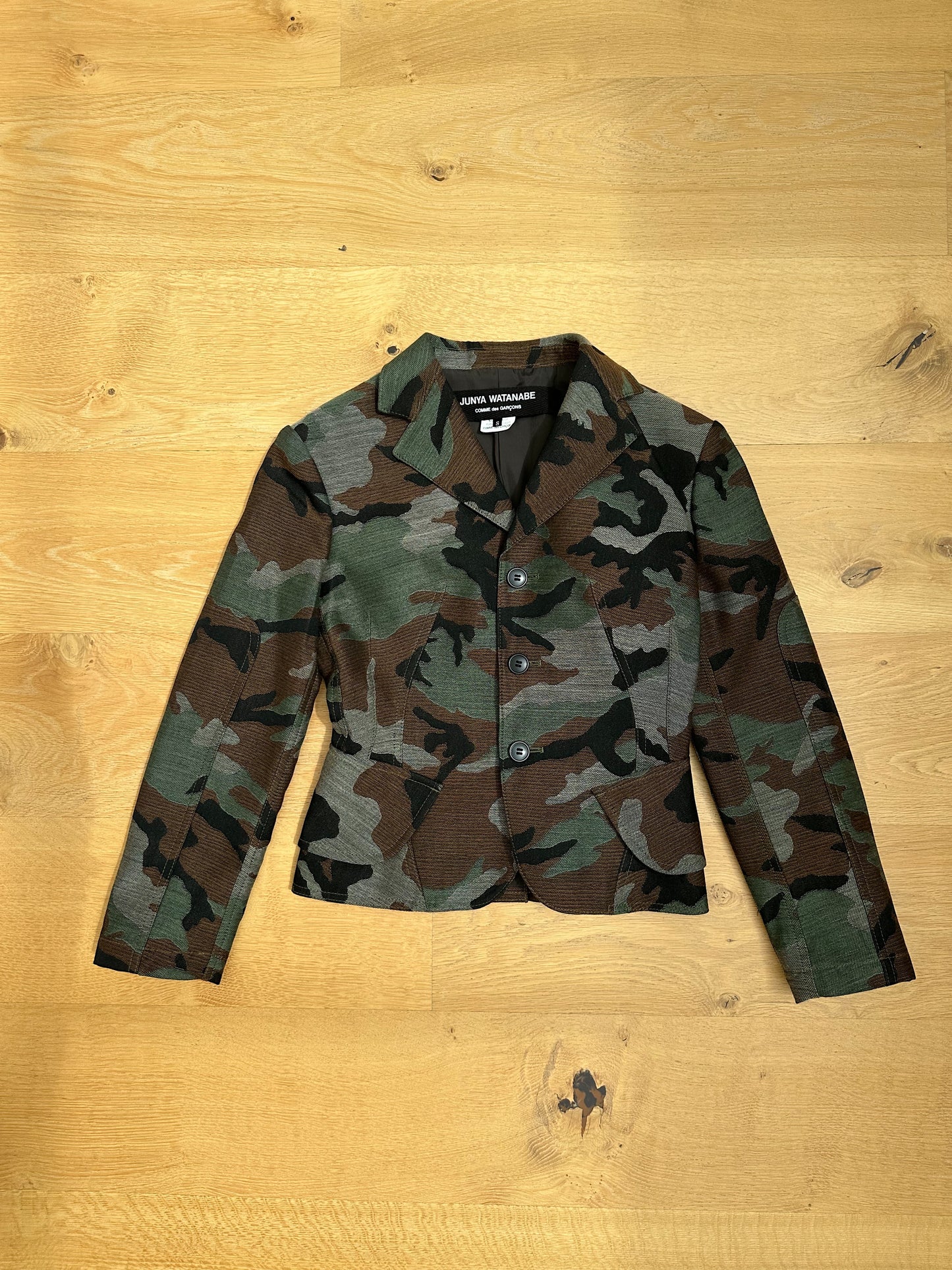 COMME DES GARÇONS camo blazer