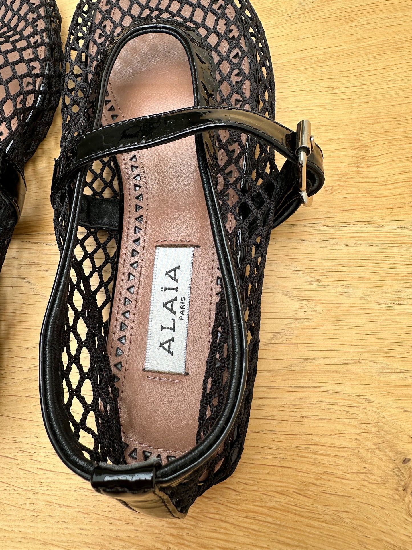 ALAÏA ballet flats