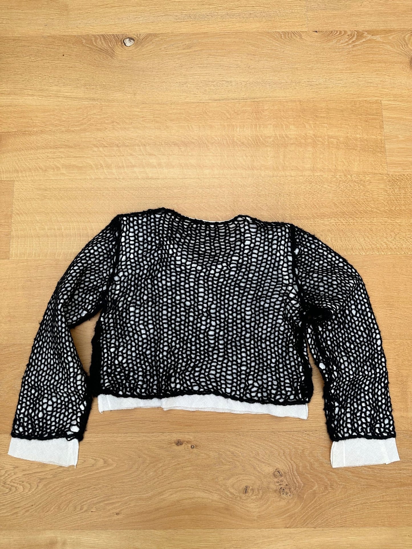 COMME DES GARÇONS cropped mesh sweater - six__pistols designer fashion items